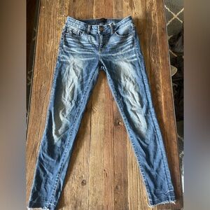 Buckle Black Fit no. 53 ankle skinny size 26. Measurements in photos.